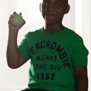 Abercrombie & Fitch Boy Crewneck Shirt Size S